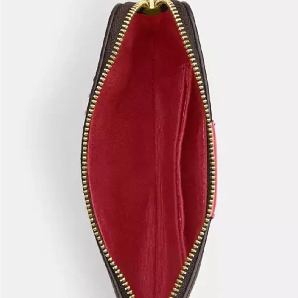 Coach Wristlet with Red and Brown‎ Signature Design. NWT